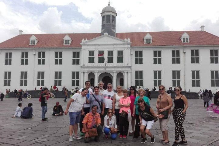 Jakarta City Tour Group Package 50 Pax With Lunch - Photo 1 of 24