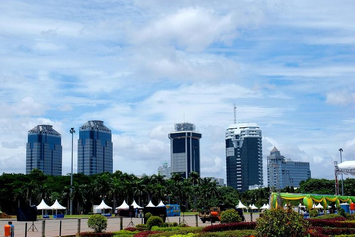 Hang out with locals in Jakarta