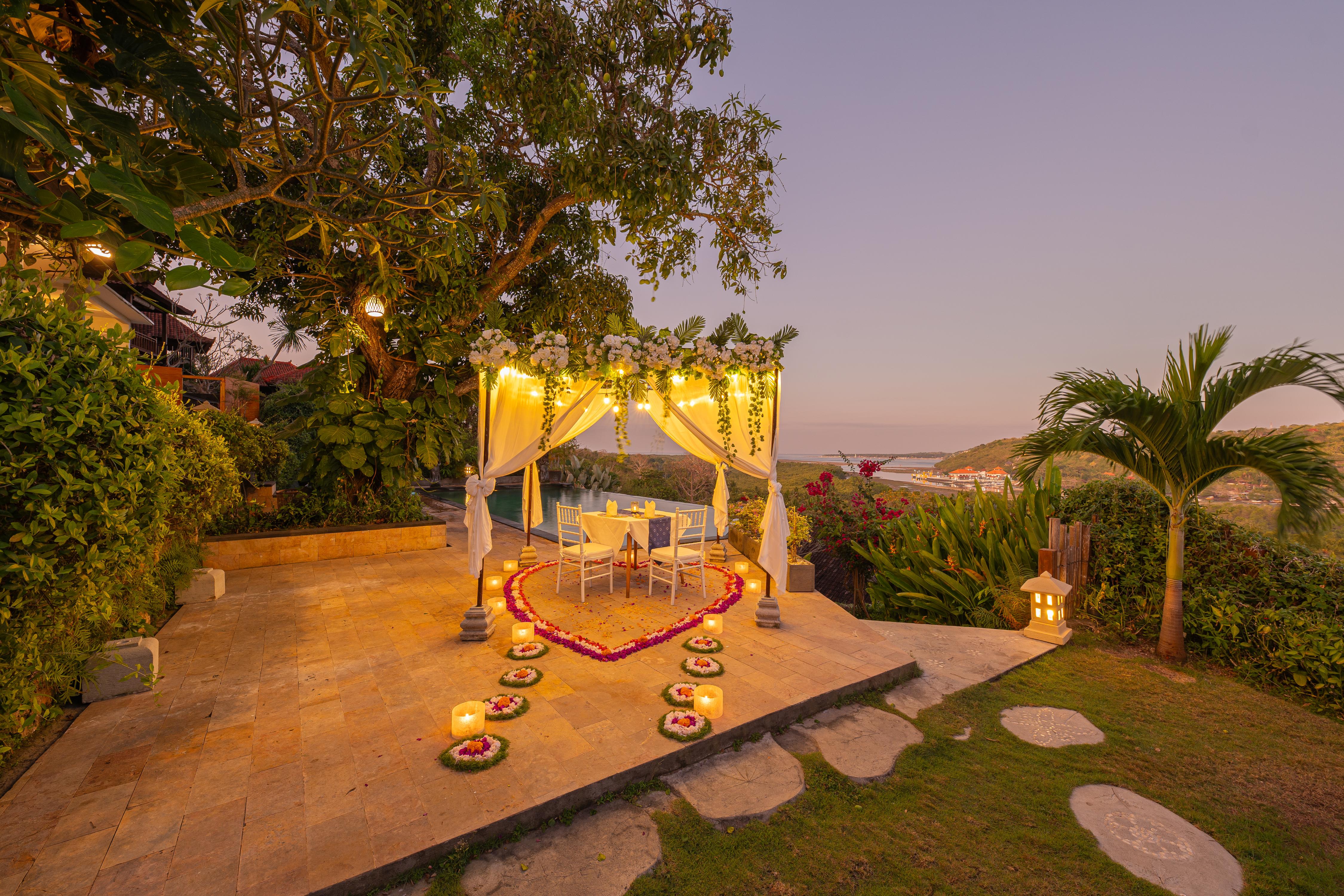 Jala Restaurant Dining Experience at The Acala Shri Sedana Resort Nusa Lembongan - Photo 1 of 6