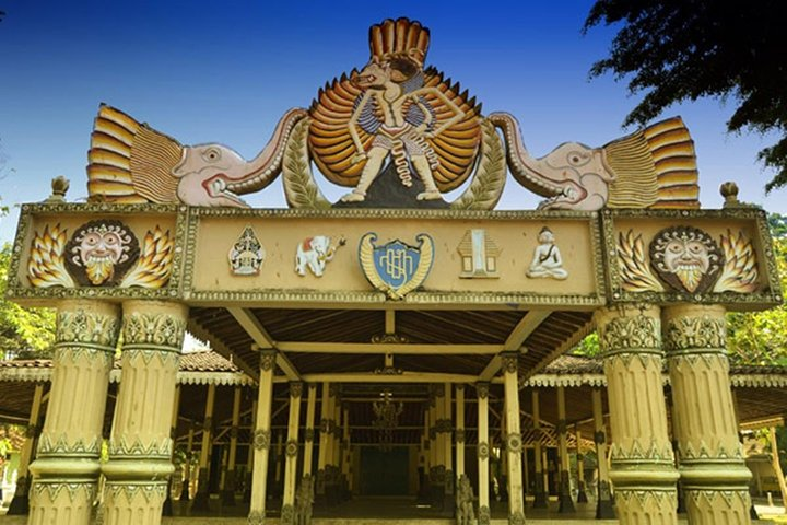 Discover intricate Javanese art and culture at the Java Puppets Museum in Yogyakarta where the rich history of traditional puppetry awaits to engage your senses.