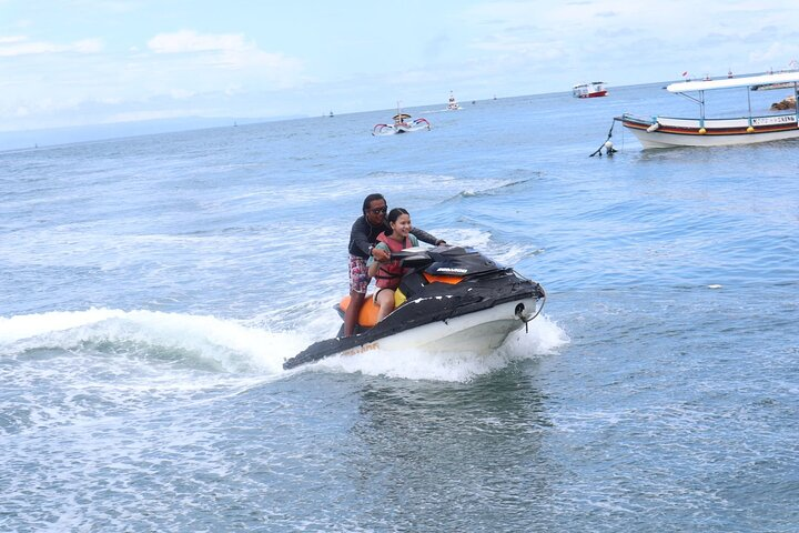 Jet sky