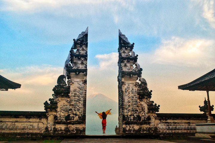 Lempuyang and Blue Lagoon Snorkeling - Photo 1 of 16