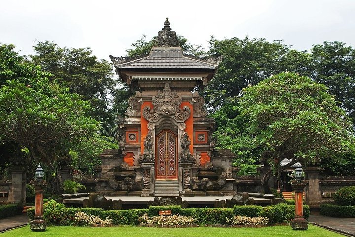 Experience the beauty of Jakarta's cultural heritage exploring unique architecture and lush landscapes while uncovering the stories of Indonesia's past in a private guided adventure.