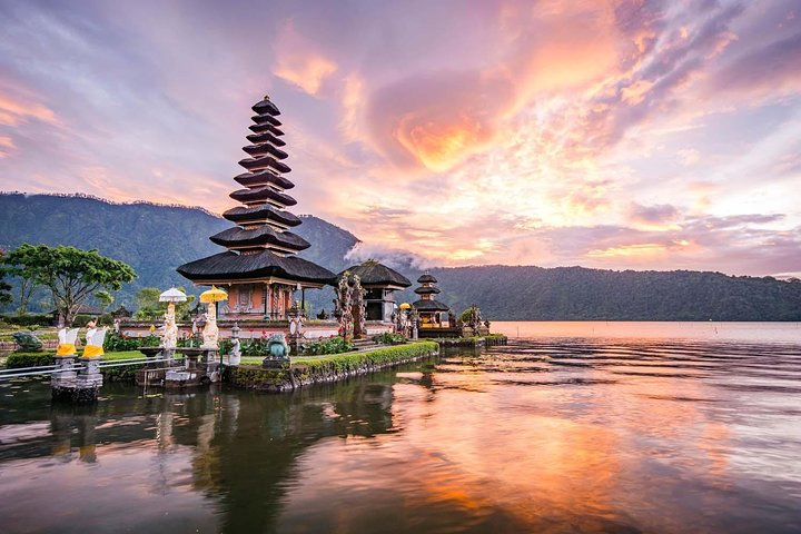 Full Day UNESCO Rice Terrace - Beratan Lake - Tanah Lot - Photo 1 of 9