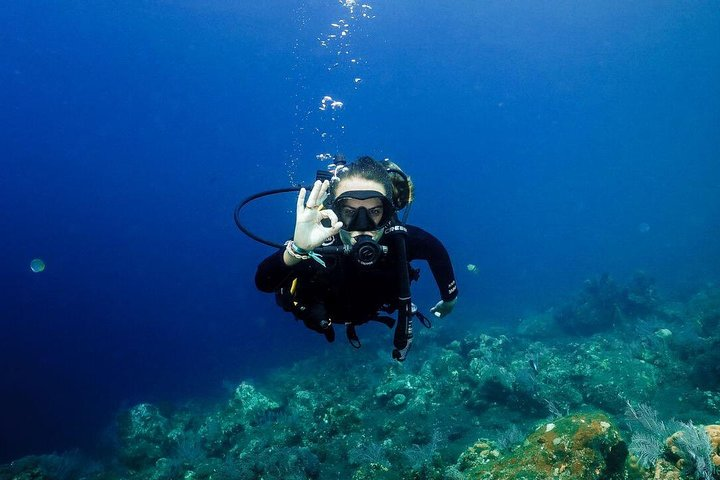 Open Water + Advanced Course - Premium Certifications Package in Tulamben - Photo 1 of 25