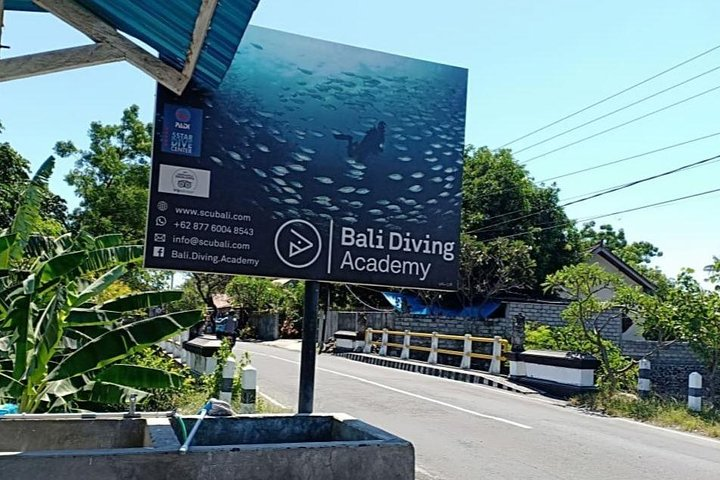 PADI Open water Course in Tulamben - Get certified & dive anywhere in the world - Photo 1 of 4