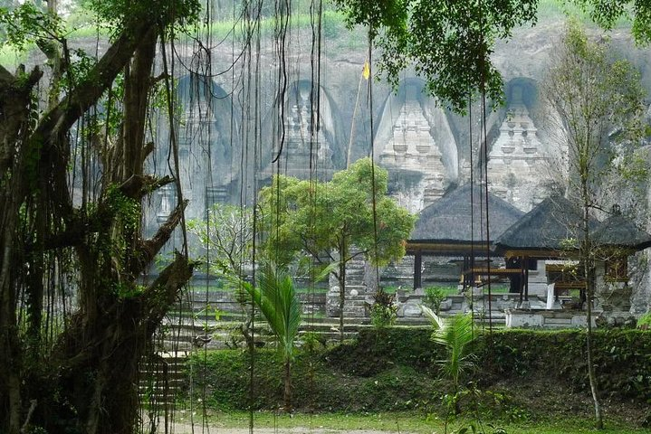 Private full-day tour with hot spring - Photo 1 of 7