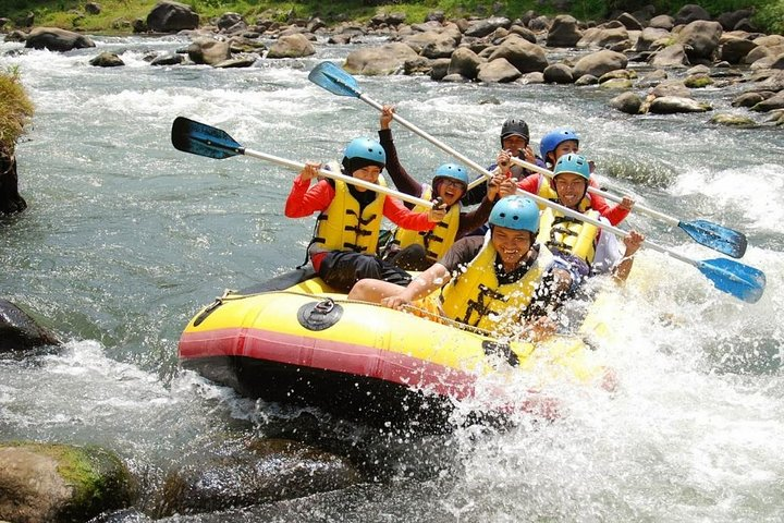 Yogyakarta Elo River Rafting-German/Italian/French/English Guide - Photo 1 of 6
