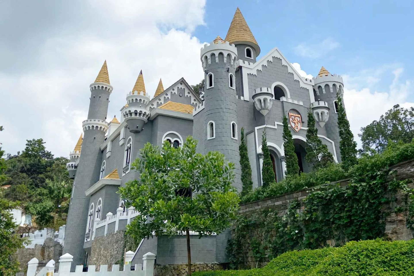 Sarae Hills - Photo 1 of 5