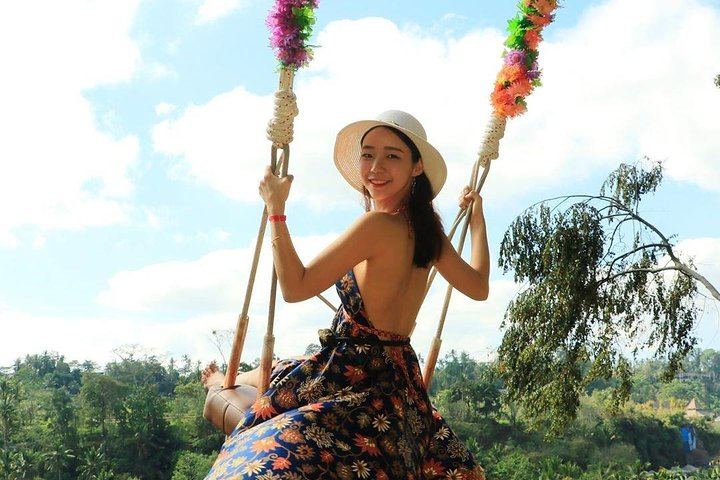 Swing & Best Waterfall Tour - Instagrammable - Photo 1 of 6