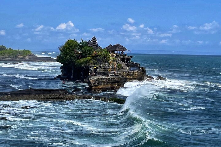 Tanah Lot - Ulun Danu Beratan Temple - Scenic Countryside Tour - Photo 1 of 13