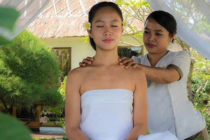 Tea Tree Spa at Holiday Inn Resort Baruna Bali - Photo 1 of 8