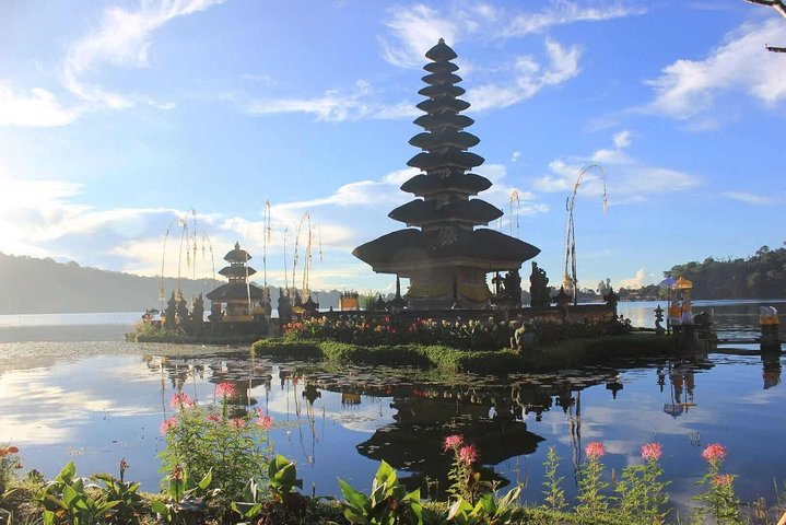 Ulun Danu Temple