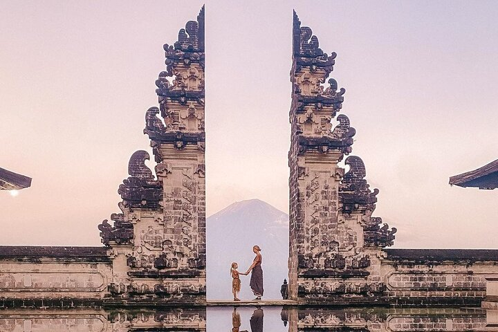 The gate of heaven - Lempuyang