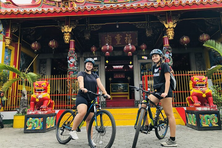 Kraton Hidden Gems Jogja Cycling Tour - Photo 1 of 10