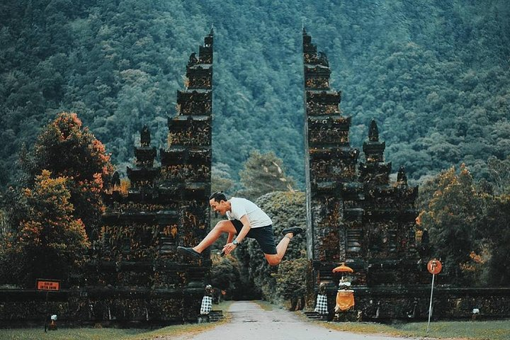 Gapura Bali Handara Kosaido gate