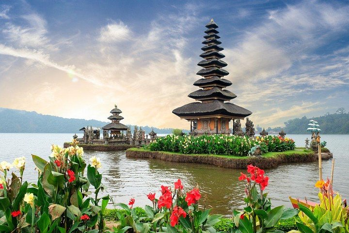ulundanu beratan temple full day tour