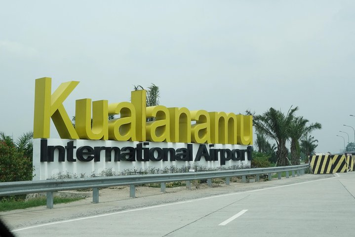 Volcano Tour Mount Sibayak Medan-Berastagi-Bukit lawang - Photo 1 of 4