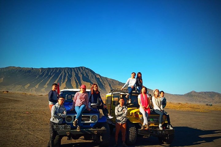  Ijen Blue fire Crater, Tumpak Sewu Waterfall & Mount Bromo - Photo 1 of 12