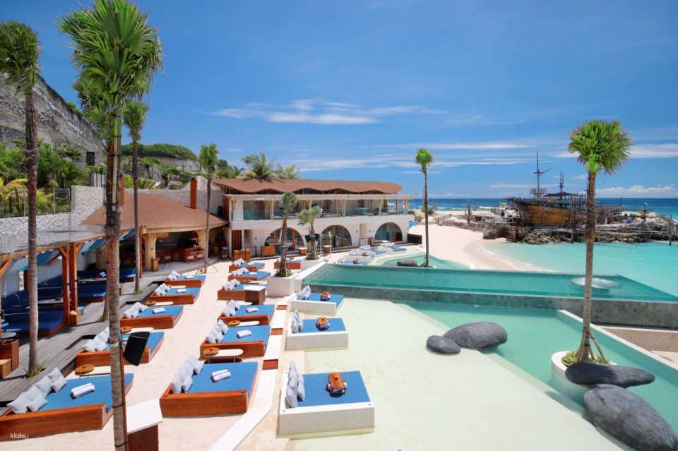 Tropical Temptation TT Beach Club Pass in Bali | Indonesia - Photo 1 of 8