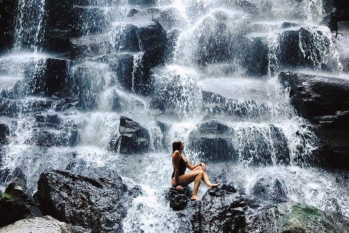 Bali Tours Ubud: Kanto Lampo Waterfall