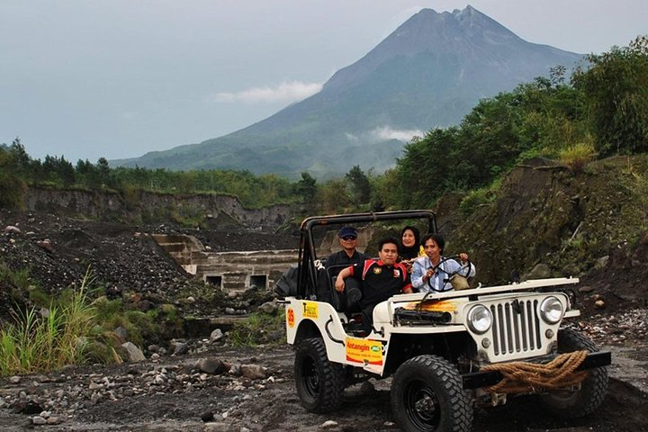 Visite d'une Journée de Merapi au Départ de Yogyakarta avec Guide Francophone - Photo 1 of 6