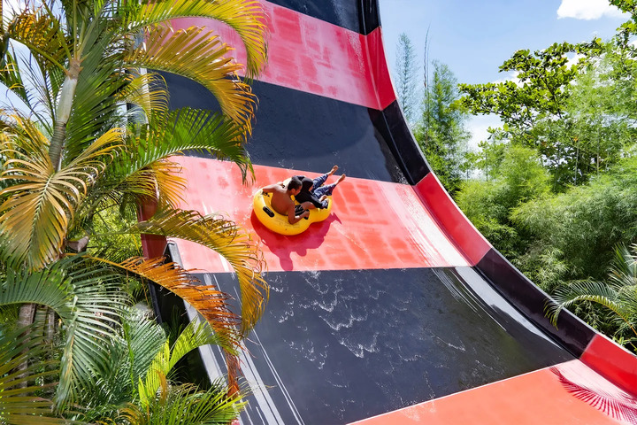 Waterboom Jogja - Photo 1 of 9