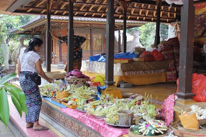 Yoga and Balinese Healing Experience - Photo 1 of 3