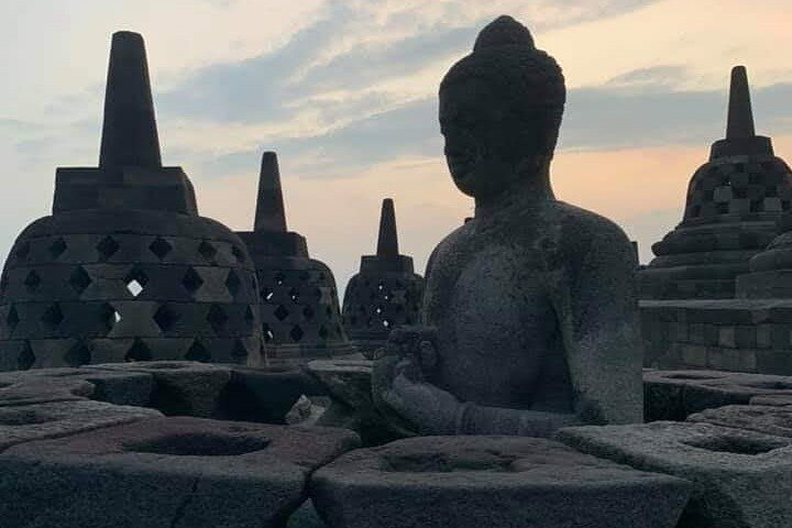 Discover the majestic Borobudur Temple a stunning relic of history surrounded by intricate structures that tell stories of ancient wisdom and serene beauty in Yogyakarta.