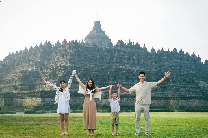 Yogyakarta: Private Car Hire Driver with Costumized Tours - Photo 1 of 25