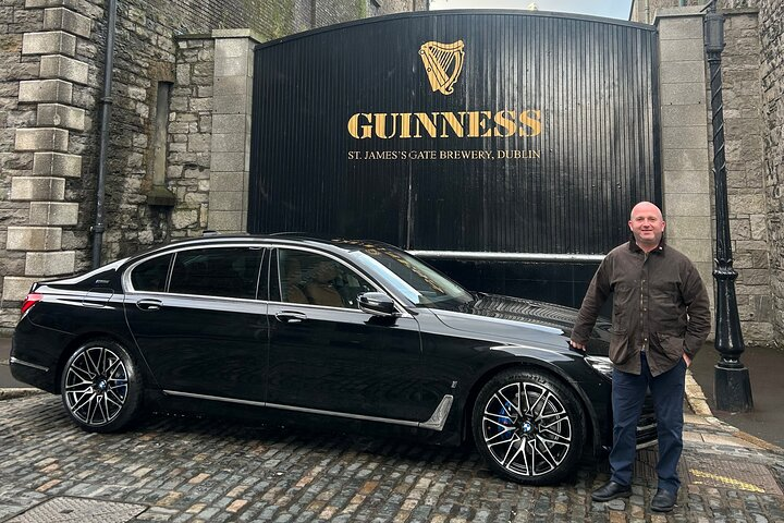 BMW 7 series for up to 3 guests 