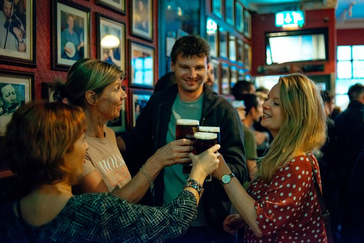 Discover the best places for Nightlife in Dublin with your private local guide