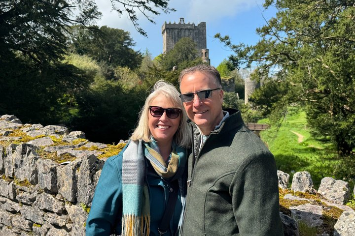 Luxury Sedan Tour Blarney Kinsale Cobh Up to 3 Guests - Photo 1 of 17