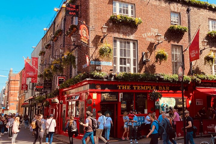 The lively area of Dublin's Temple Bar