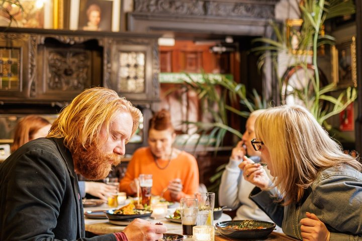 Dublin Traditional Irish 3 Course Meal Walking Tour with Local - Photo 1 of 10