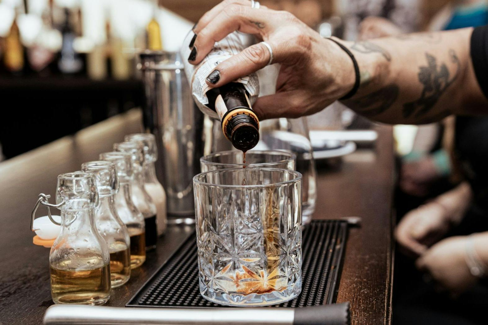 Irish Whiskey Museum: Cocktail Masterclass + Tastings - Photo 1 of 5