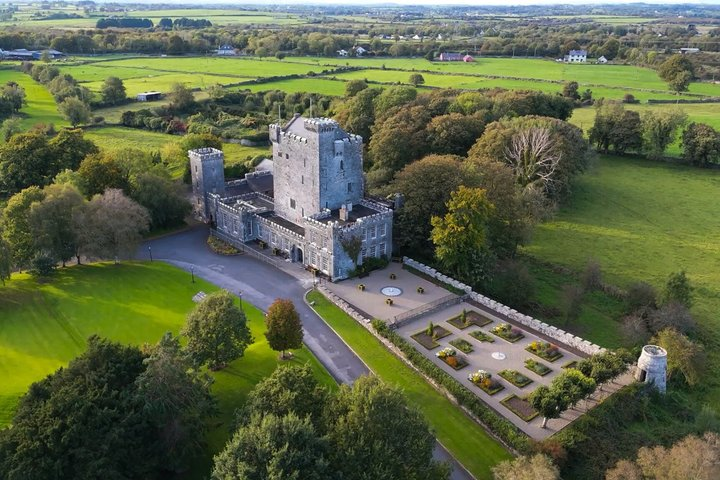Knappogue Castle Medieval Banquet - Photo 1 of 10