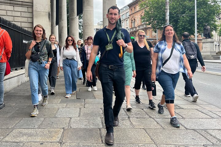 Explore the heart of Dublin as passionate guides lead the way through historic streets showcasing iconic landmarks and secret spots creating unforgettable memories along the journey.