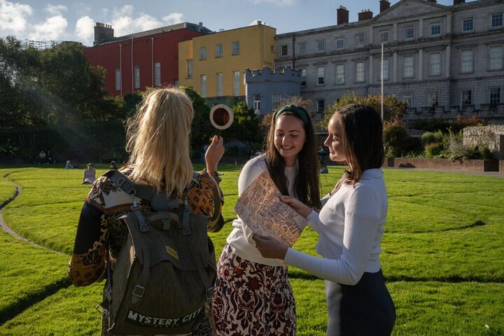 Uncover hidden gems while solving puzzles and exploring Dublin with friends. Experience the city in a unique way as you navigate through its rich history and charming landscapes.