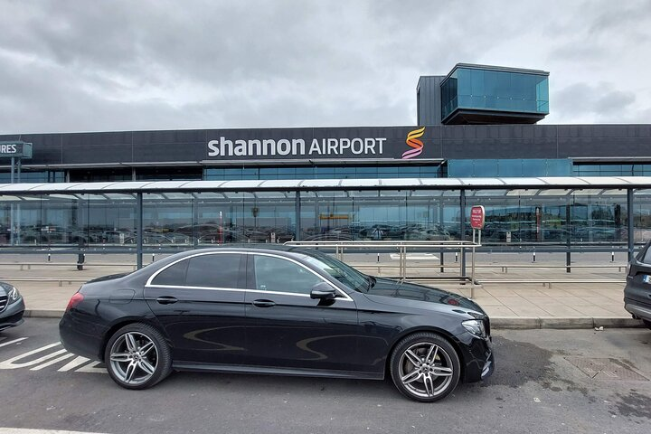 Shannon Airport to Mount Falcon Estate private car service.