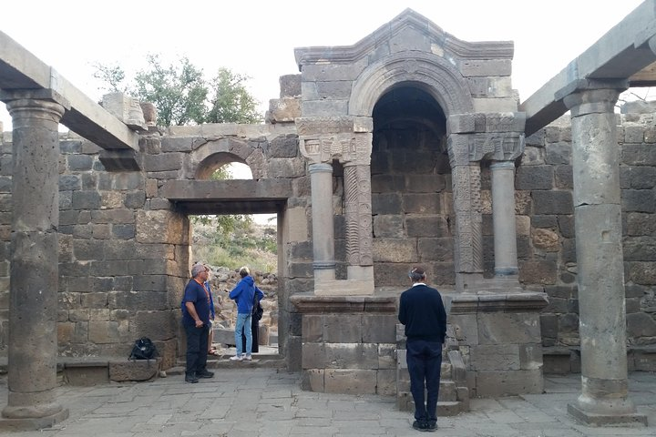 Visit the ancient synagogue of Umm el-Kanatir from the 6-7th century CE.