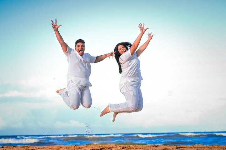  Romantic Walking Tour In Tel Aviv for Couples - Photo 1 of 6