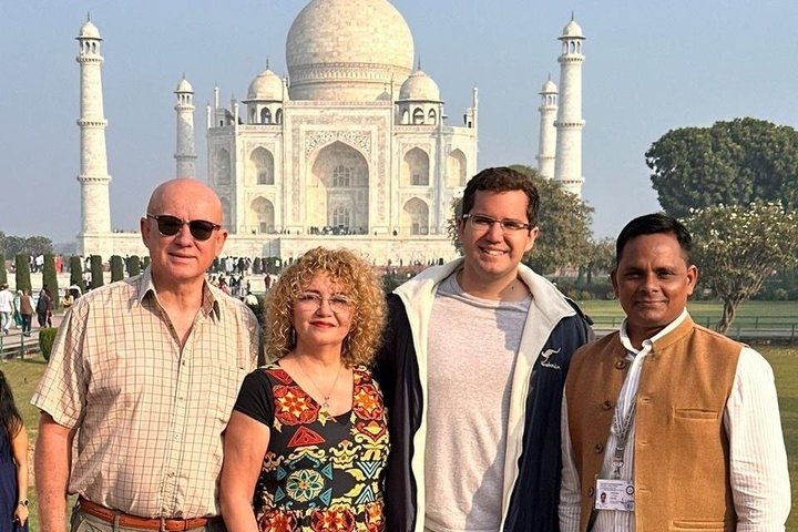 1-Day Trip to Taj Mahal, Agra from Bangalore with Both Side Commercial Flights - Photo 1 of 8