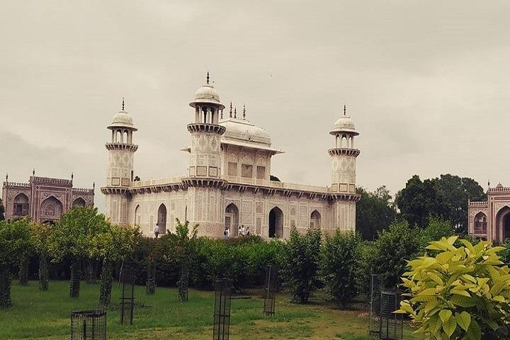 14 Nights 15 Days Exclusive Rajasthan Tour with Taj Mahal - Photo 1 of 6