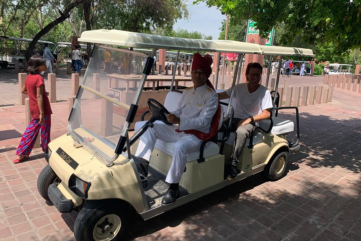 In A Private Cart to the Taj Mahal From Hotel.