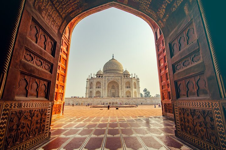 3-Days Private Luxury Golden Triangle Tour (Delhi, Agra & Jaipur) - Photo 1 of 12