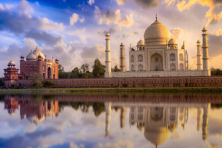 2 Day : Delhi and Agra Tour with Taj Mahal Sunrise Experience