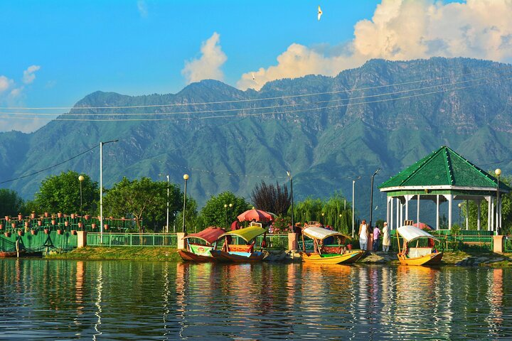 Dal Lake