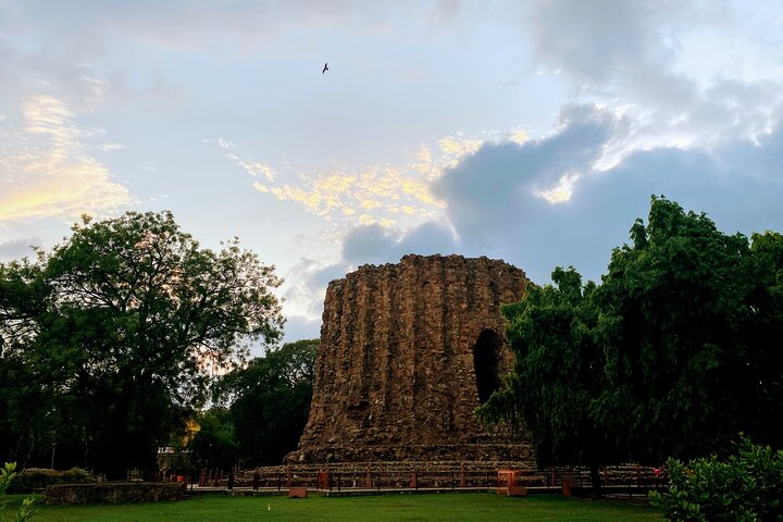 A Walk to Remember (Qutub Complex Heritage Walk) - Photo 1 of 5