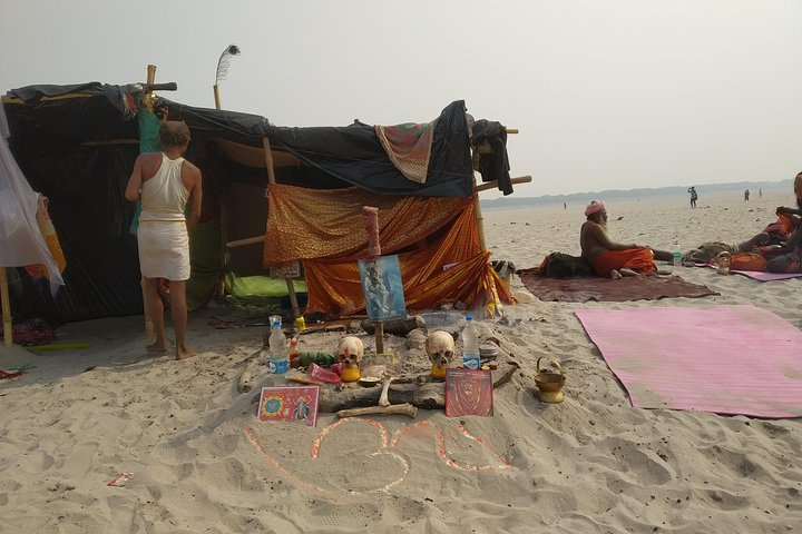 A walking tour in Varanasi : Understanding Death - The Salvation Walk - Photo 1 of 9